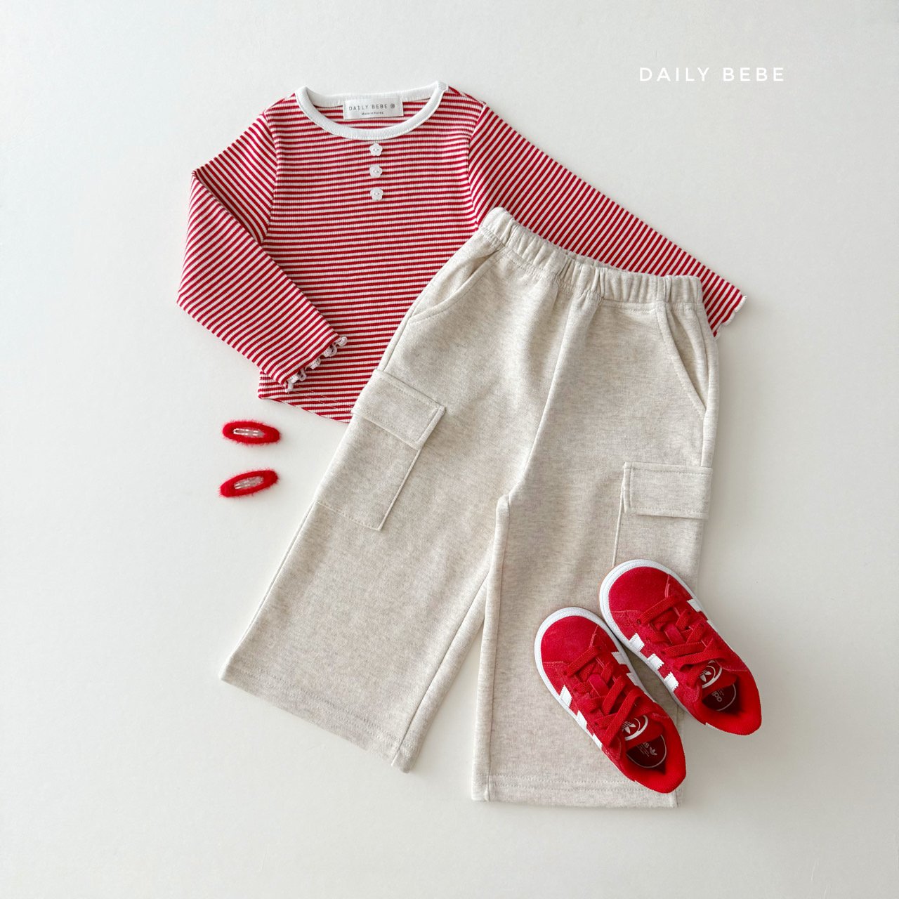 (Pre-order) Daily Bebe - Kids' Button Stripe Tee 줄가라단추티 (2 Colors)