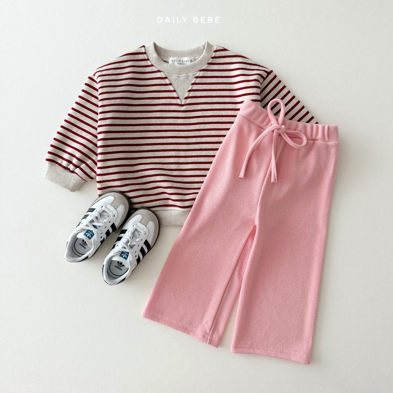 (Pre-order) Daily Bebe - Kids’ Triangle Stripe Sweatshirt 단가라 삼각 맨투맨 (2 Colors)