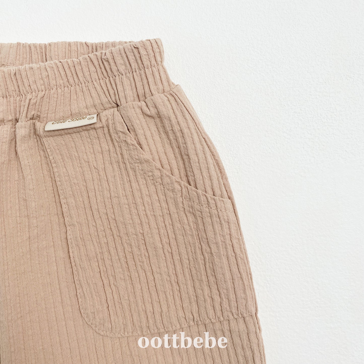 (Pre-order) OOTTBEBE - Playful Pocket Pants 위트포켓팬츠 (2 Colors)