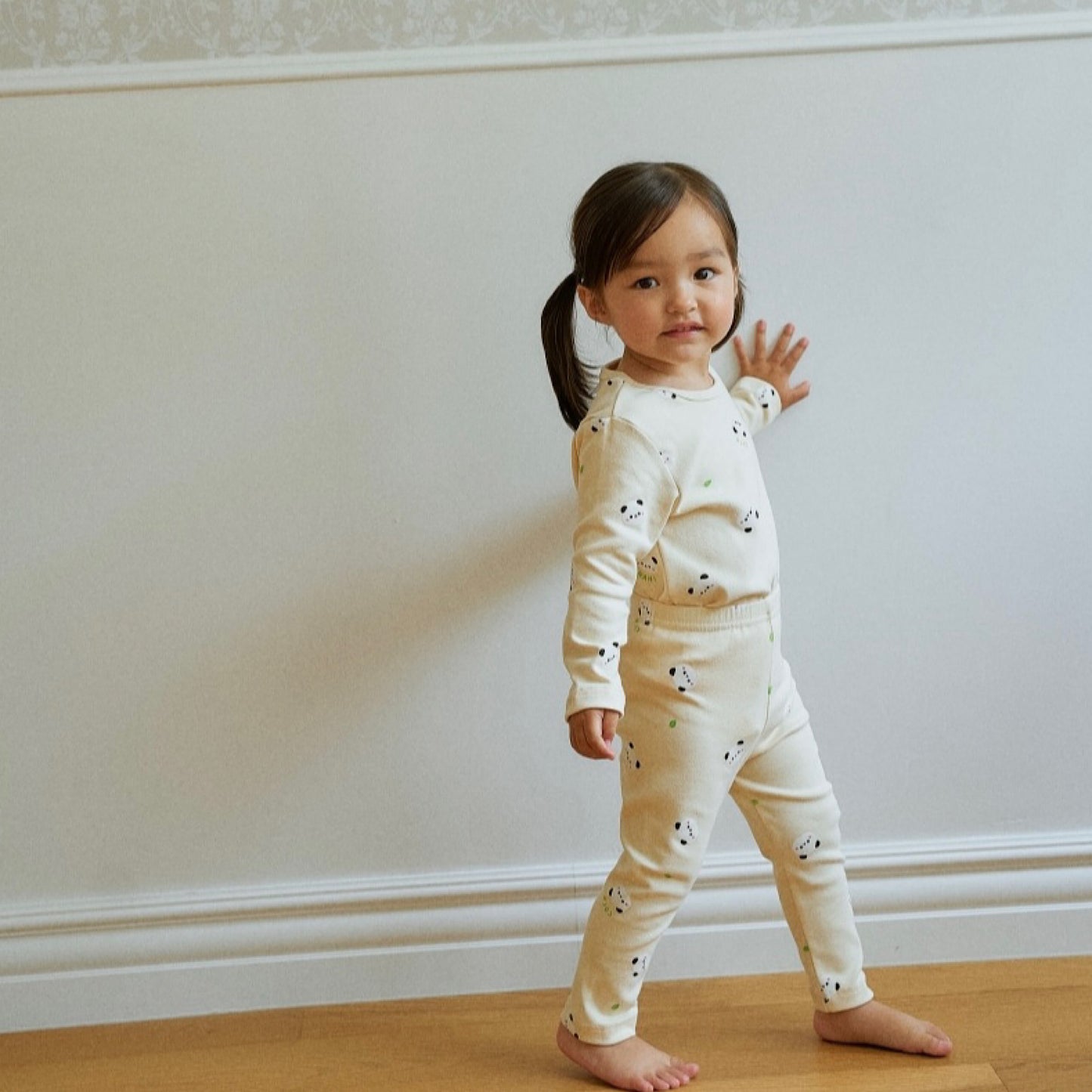 (COCOHANI) Cheese Stretch Animal Friends Long Sleeve Pajama Set (4 Colors)