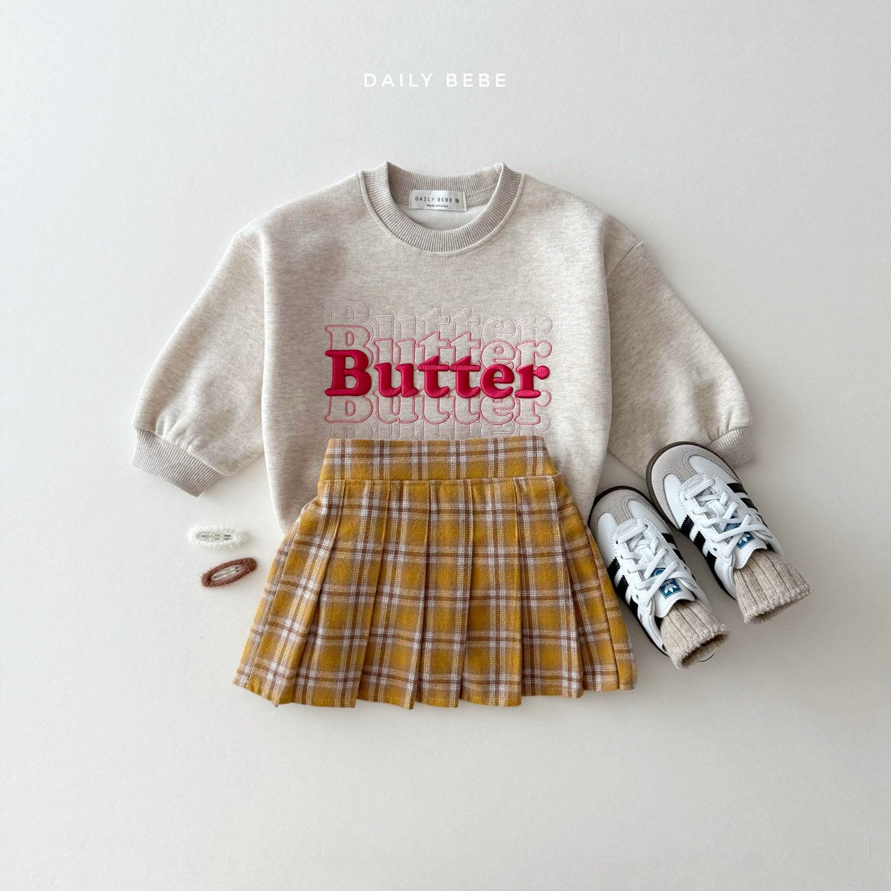 (Pre-order) Daily Bebe - Kids’ Butter Embroidered Sweatshirt 버터자수 맨투맨 (2 Colors)