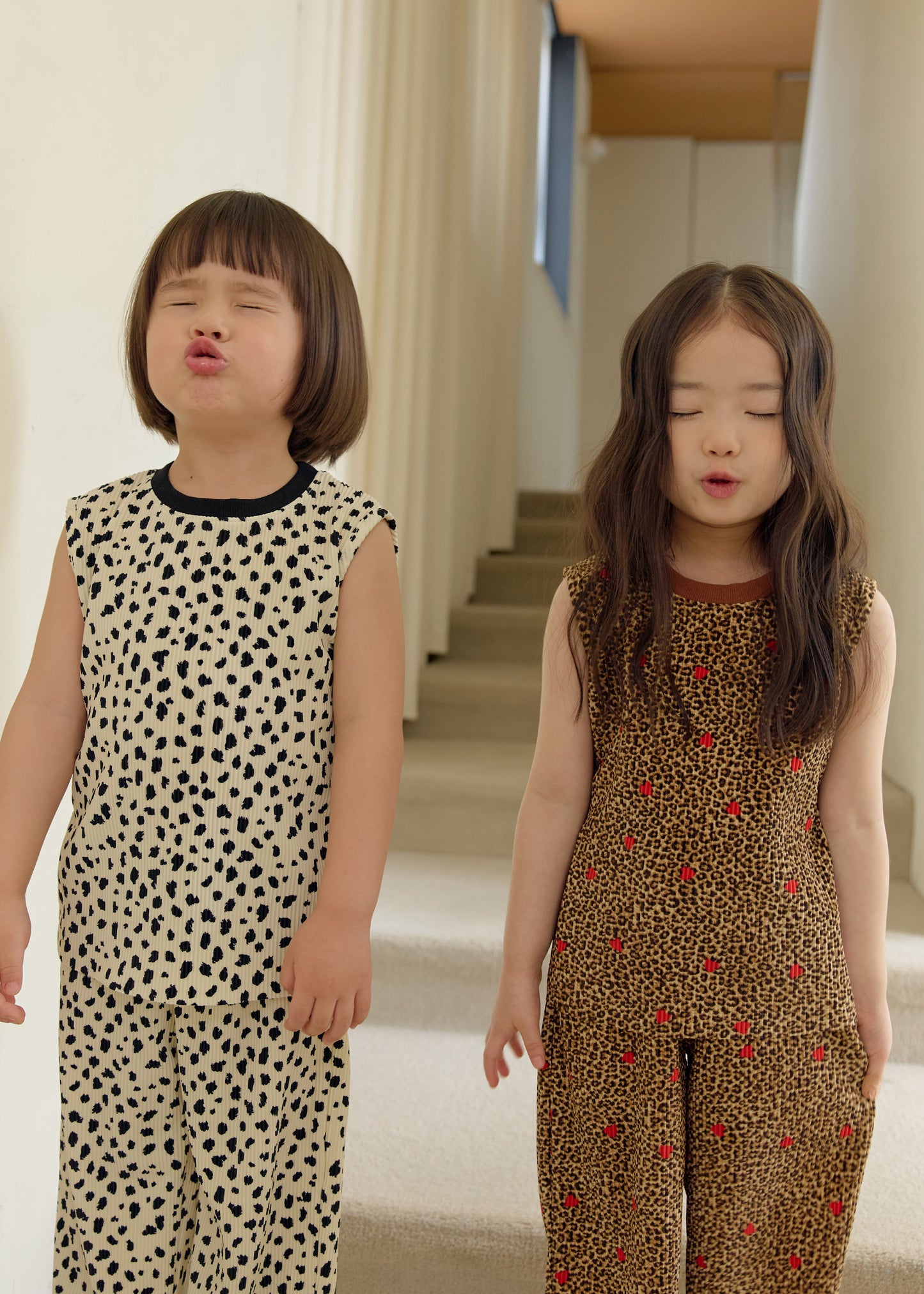(Pre-order) Daily Bebe Summer - Kids’ Color-Block Pleats Set 배색 플리츠 세트 (8 Colors)