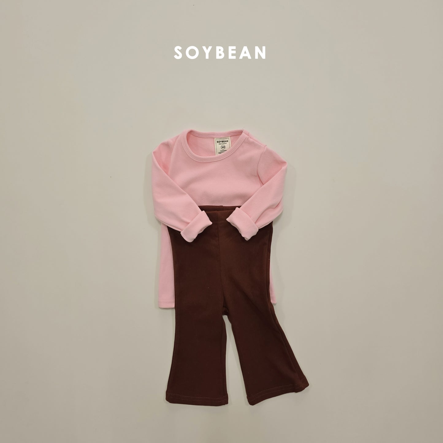 (Pre-order) Soybean Kids Winter - Puffy Contrast Flare Set 퐁실배색플레어세트 (3 Colors)
