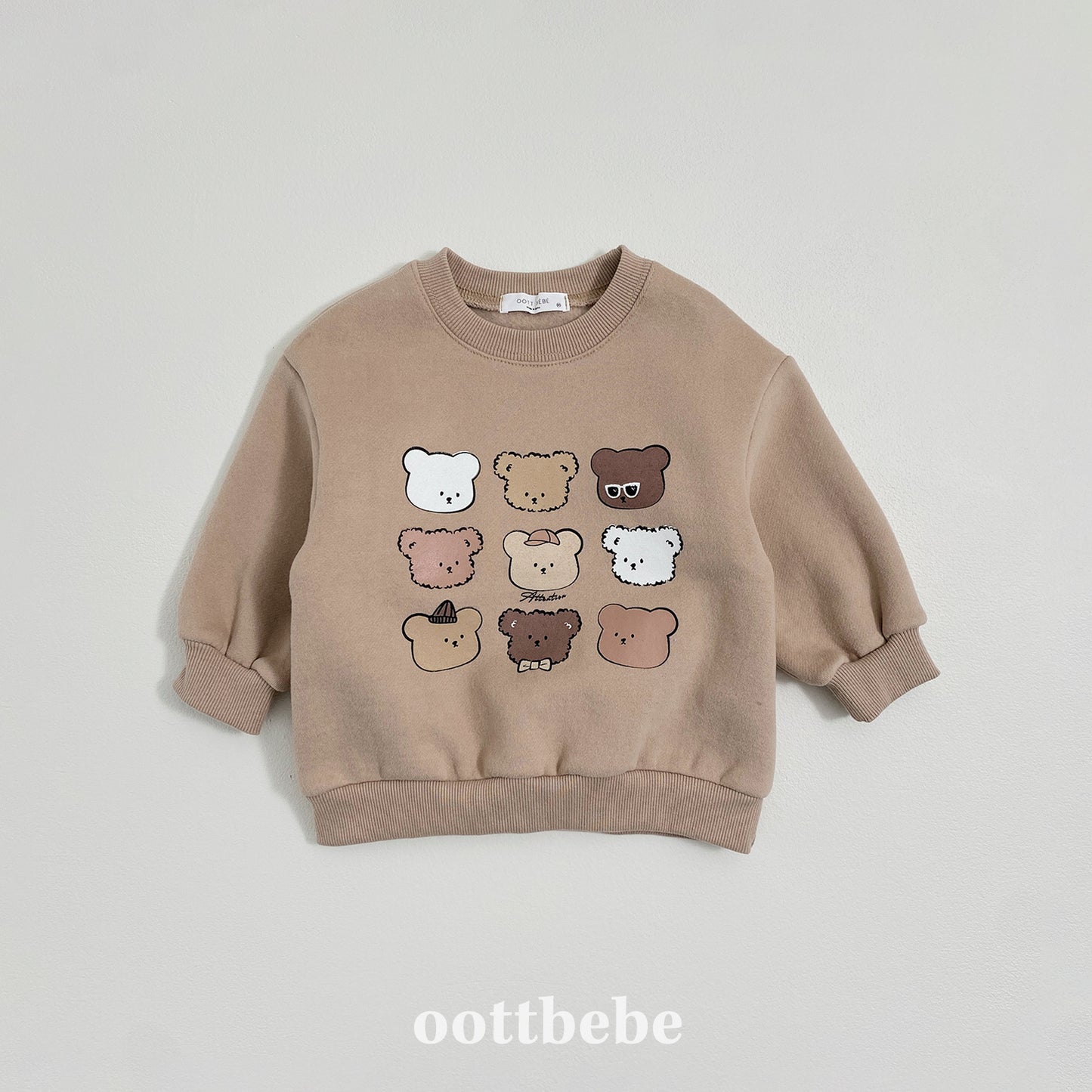 (Pre-order) OOTTBEBE Winter - Collection Bear Sweatshirt 컬렉션베어맨투맨 (2 Colors)