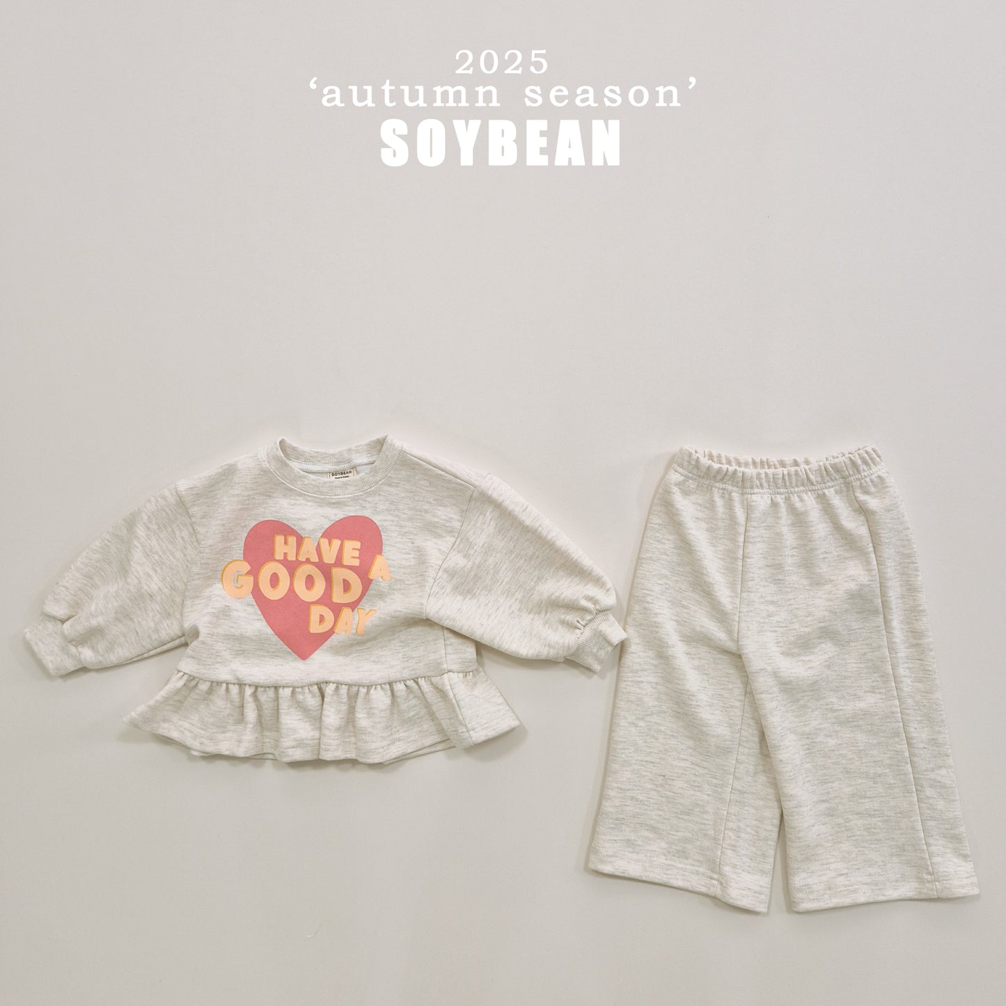 (Pre-order) Soybean Kids - Good Day Frill Top & Bottom Set 굿데이프릴상하복 (2 Colors)