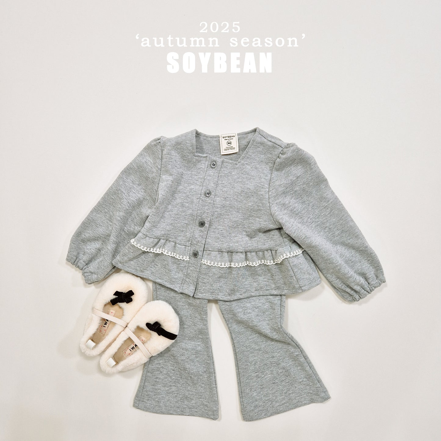 (Pre-order) Soybean Kids - Square Lace Top & Bottom Set 스퀘어레이스 상하복 (2 Colors)