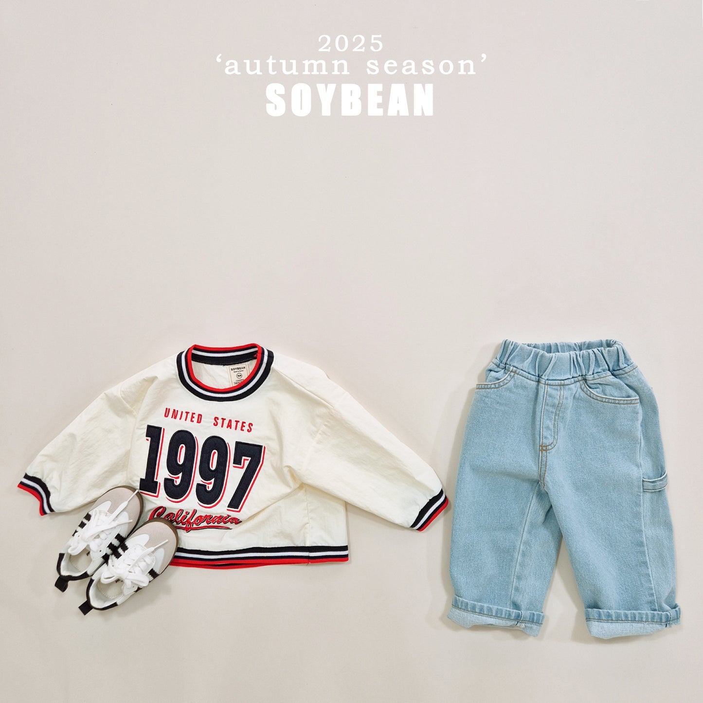 (Pre-order) Soybean Kids - 1997 Washed Embroidery Sweatshirt 1997와샤맨투맨 (2 Colors)