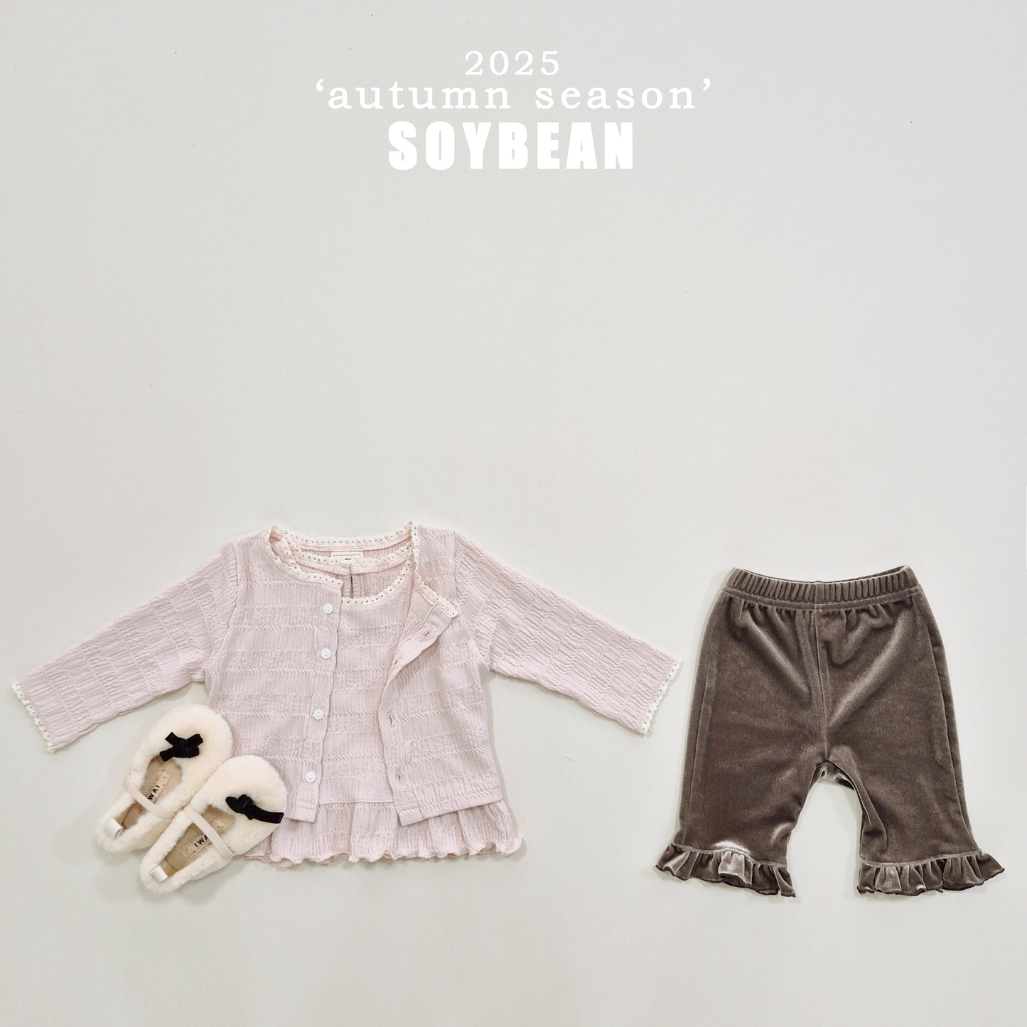 (Pre-order) Soybean Kids - Capri Frill Velvet Pants 카프리프릴팬츠 (2 Colors)
