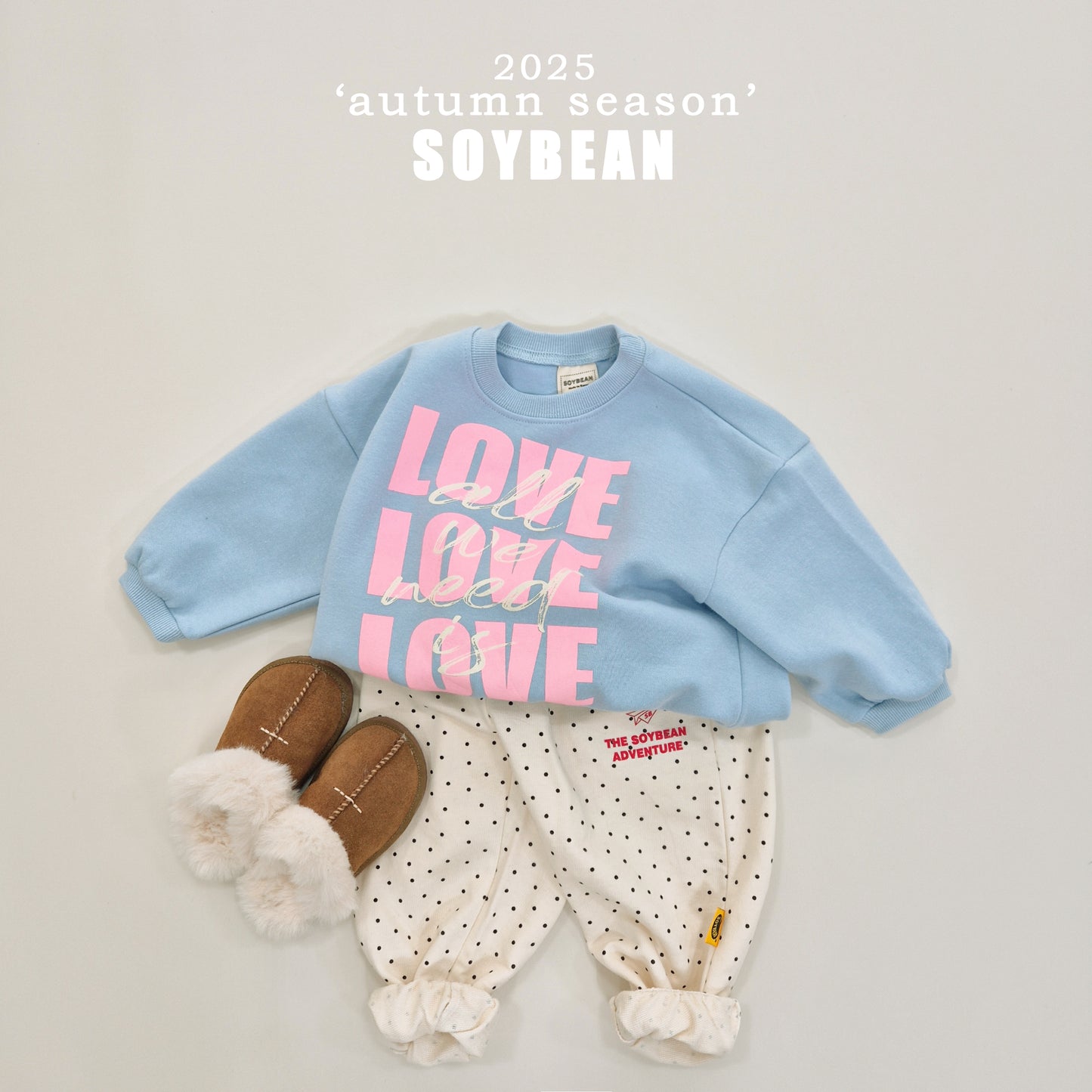 (Pre-order) Soybean Kids - Love Sweatshirt 러브맨투맨 (2 Colors)