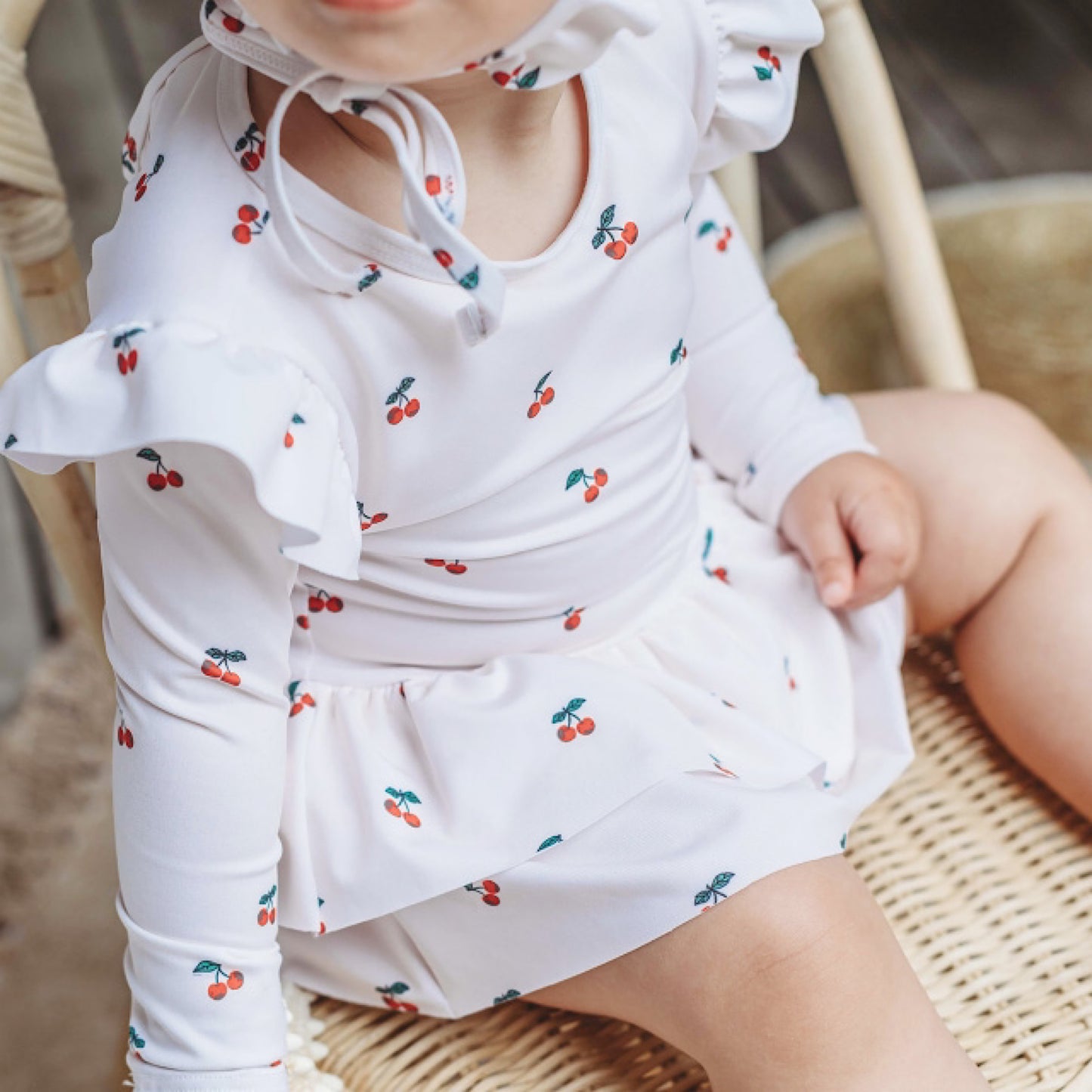 (Pre-order) KoongsKoongs Kids’ Premium Le Cherry Ruffle Rash Guard Dress Set (Ivory)