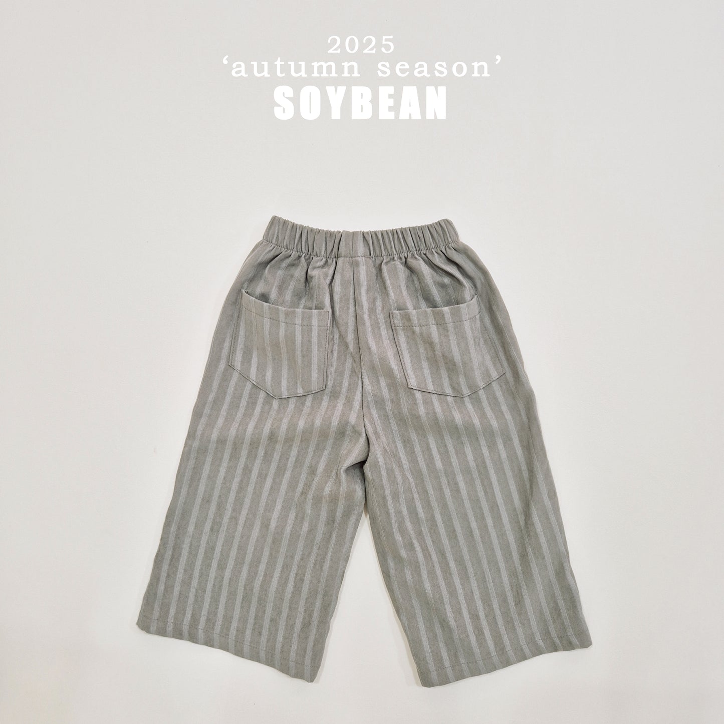 (Pre-order) Soybean Kids - Button Stripe Wide Pants 버튼트렁크팬츠 (2 Colors)