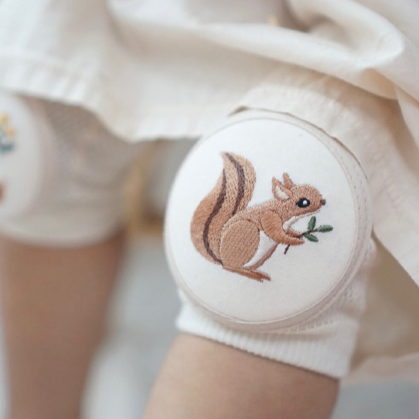(KoongsKoongs) Organic Baby Knee Pads for Crawling (3 Colors)