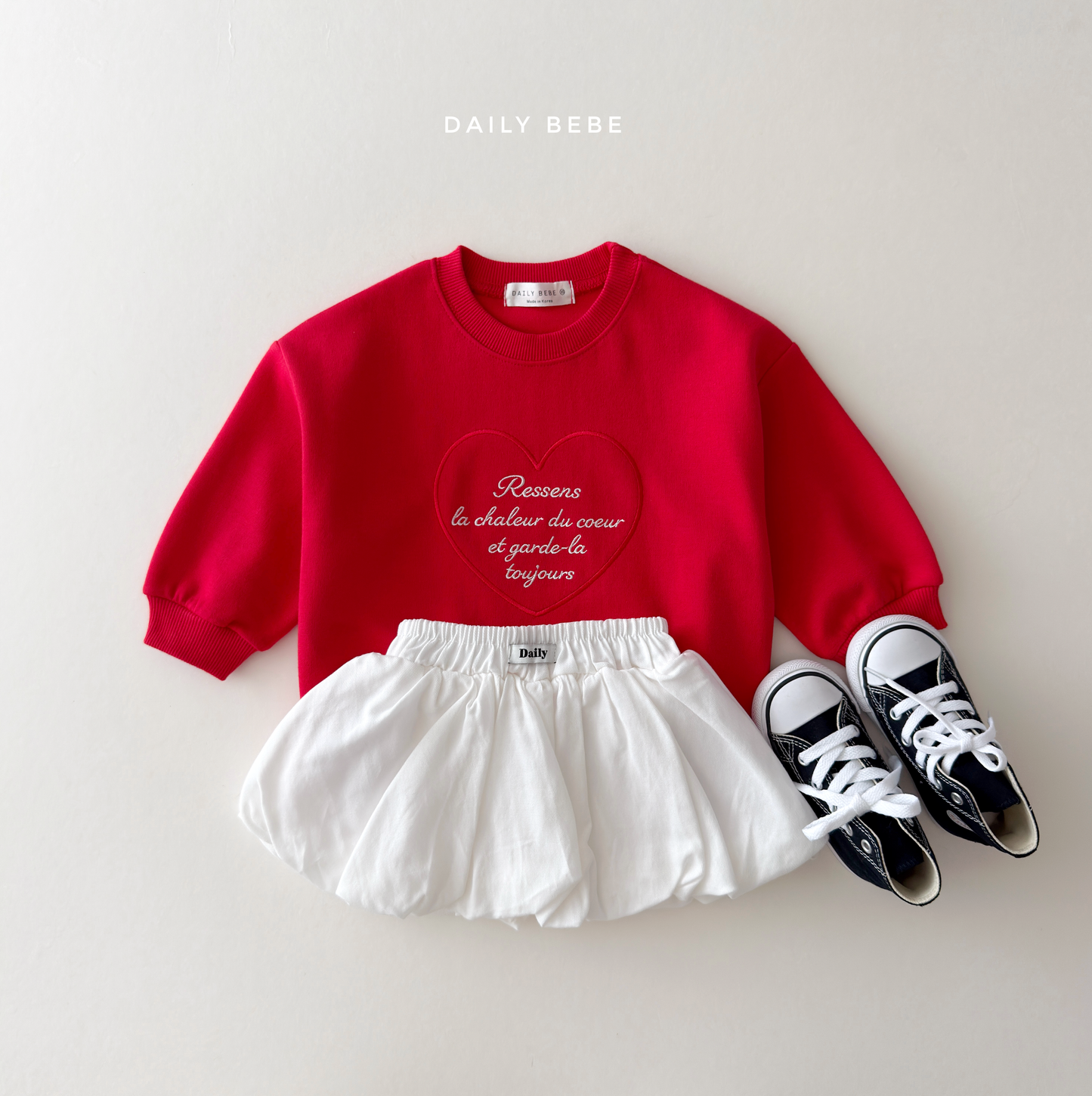 (Pre-order) Daily Bebe Fall - Kids' French Heart Embroidered Sweatshirt 하트자수맨투맨 (3 Colors)