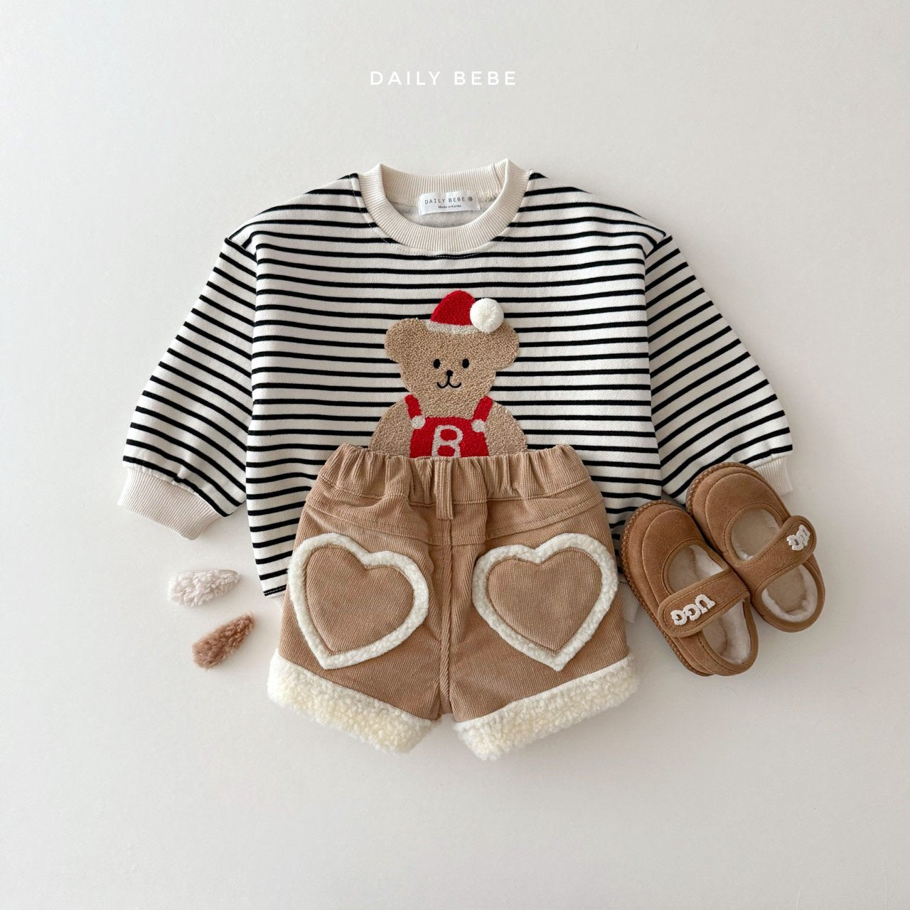 (Pre-order) Daily Bebe Winter - Kids' Fuzzy Heart Shorts 뽀글 하트 반바지 (2 Colors)