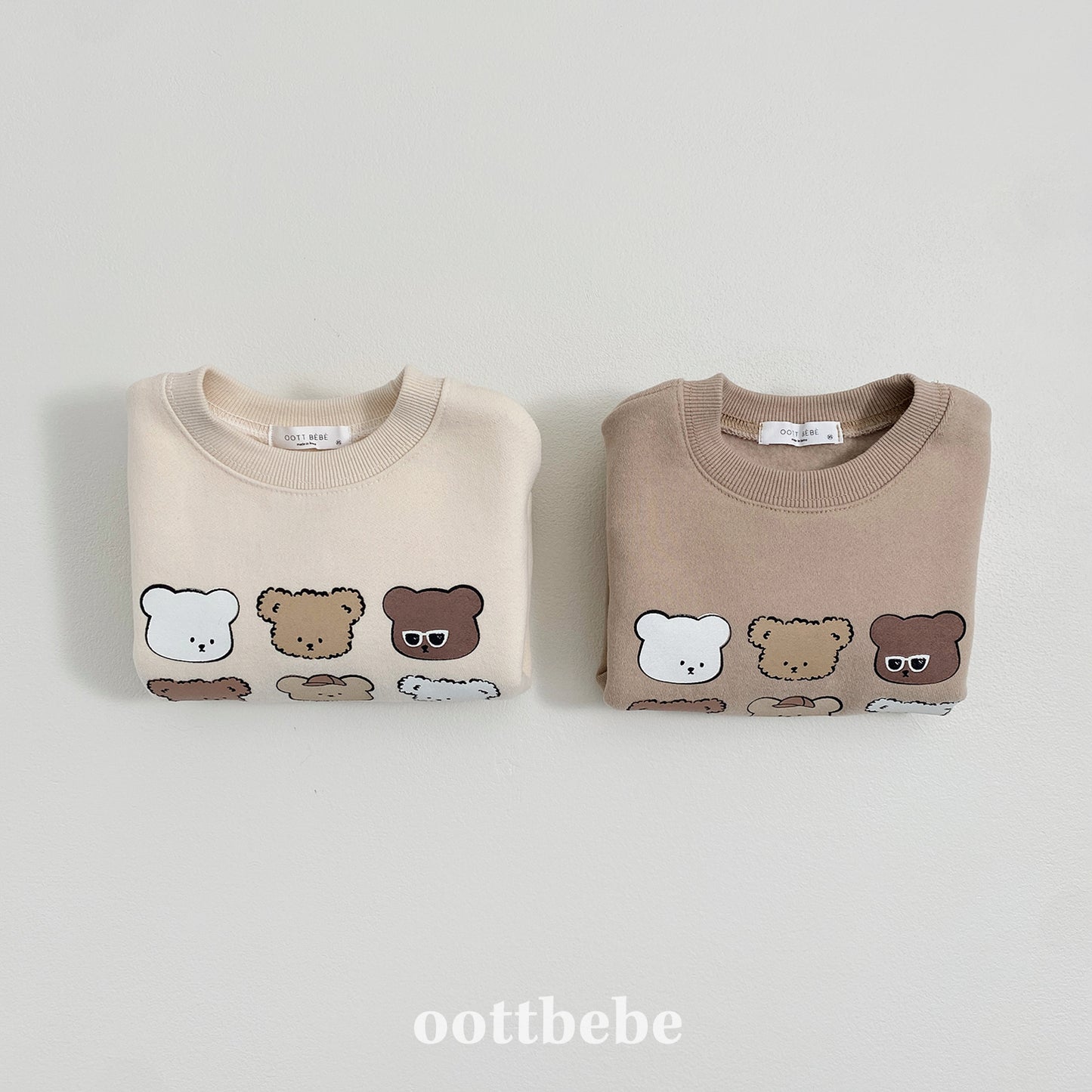 (Pre-order) OOTTBEBE Winter - Collection Bear Sweatshirt 컬렉션베어맨투맨 (2 Colors)