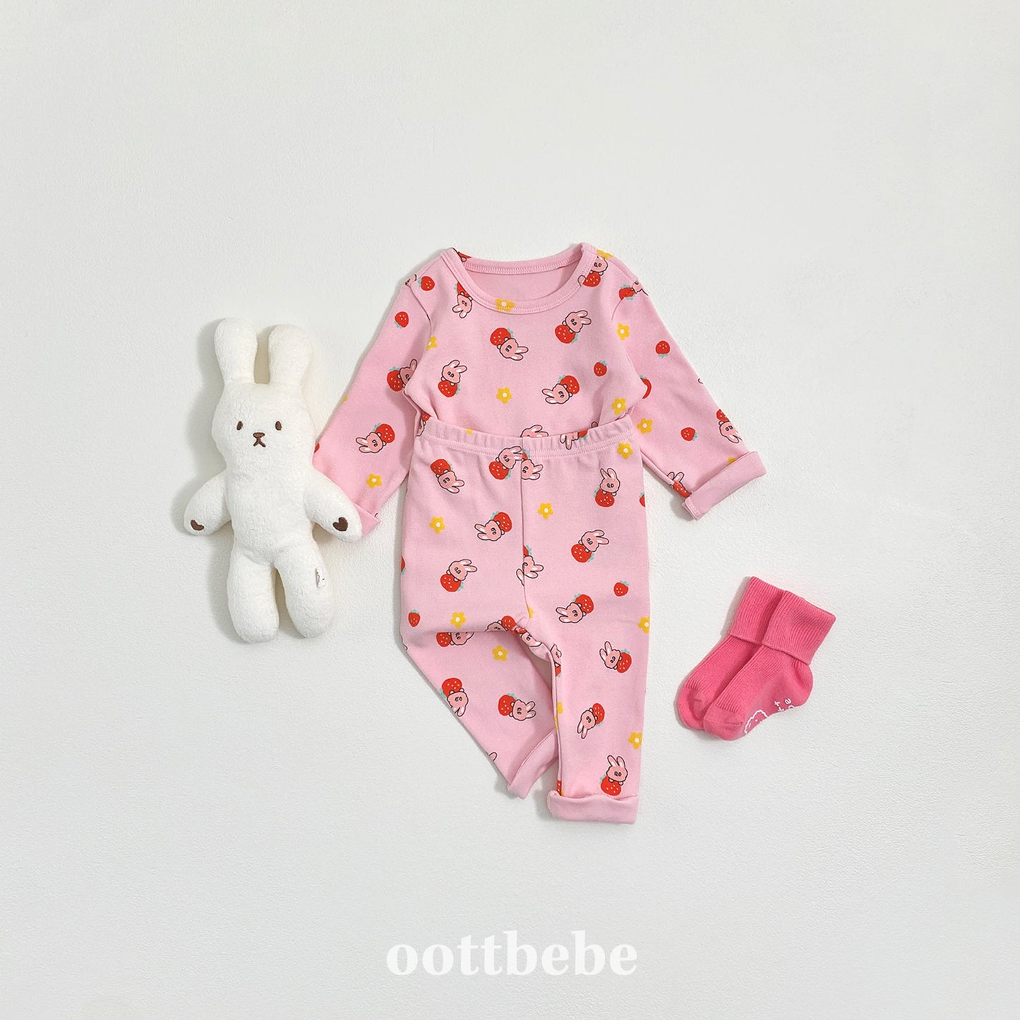 (Pre-order) OOTTBEBE Winter - Yum Yum Friends Homewear 얌얌친구실내복 (3 Colors)