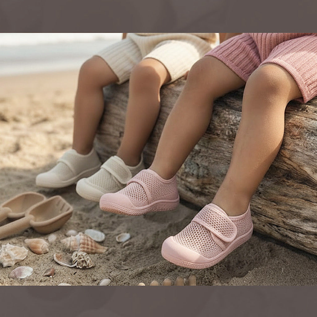 (Pre-order) KoongsKoongs Kids’ Breeze Aqua Mesh Sneakers (2 Colors)