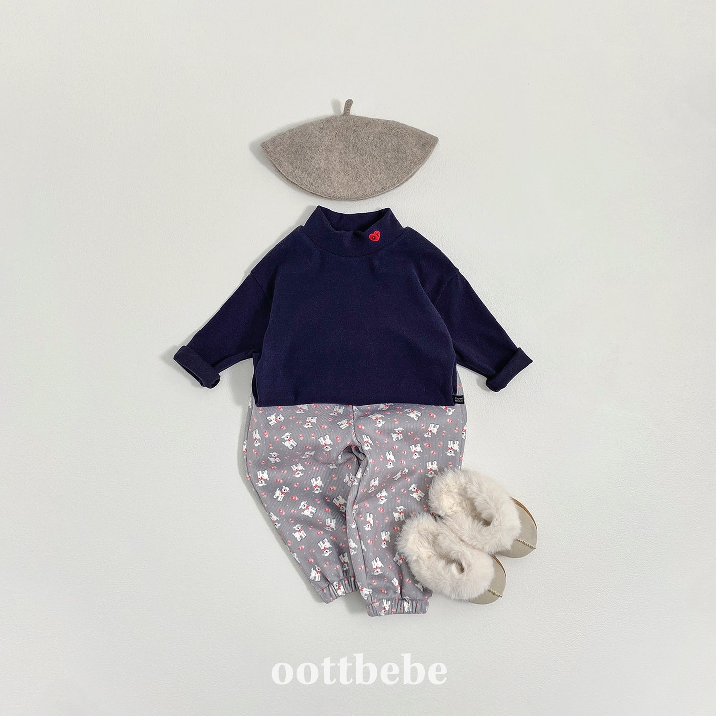 (Pre-order) OOTTBEBE Winter - Signature Heart Turtleneck Tee OT하트폴라티 (4 Colors)