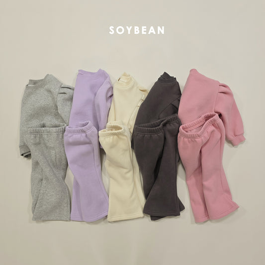(Pre-order) Soybean Kids Winter - Mongle Flare Top & Bottom Set 몽글플레어상하 (5 Colors)