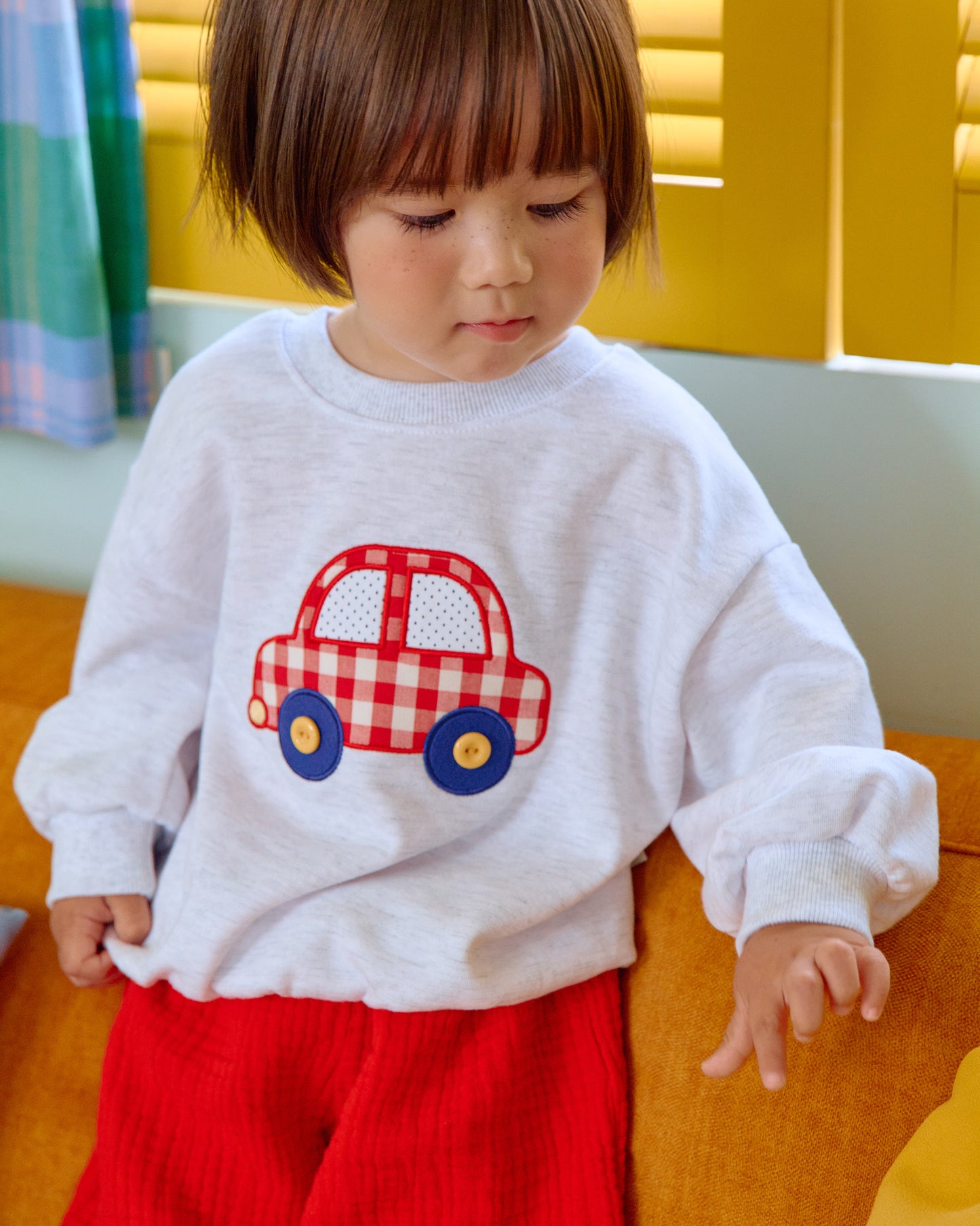 (Pre-order) OOTTBEBE Fall - Bungbung Sweatshirt - 붕붕이맨투맨 (3 Colors)