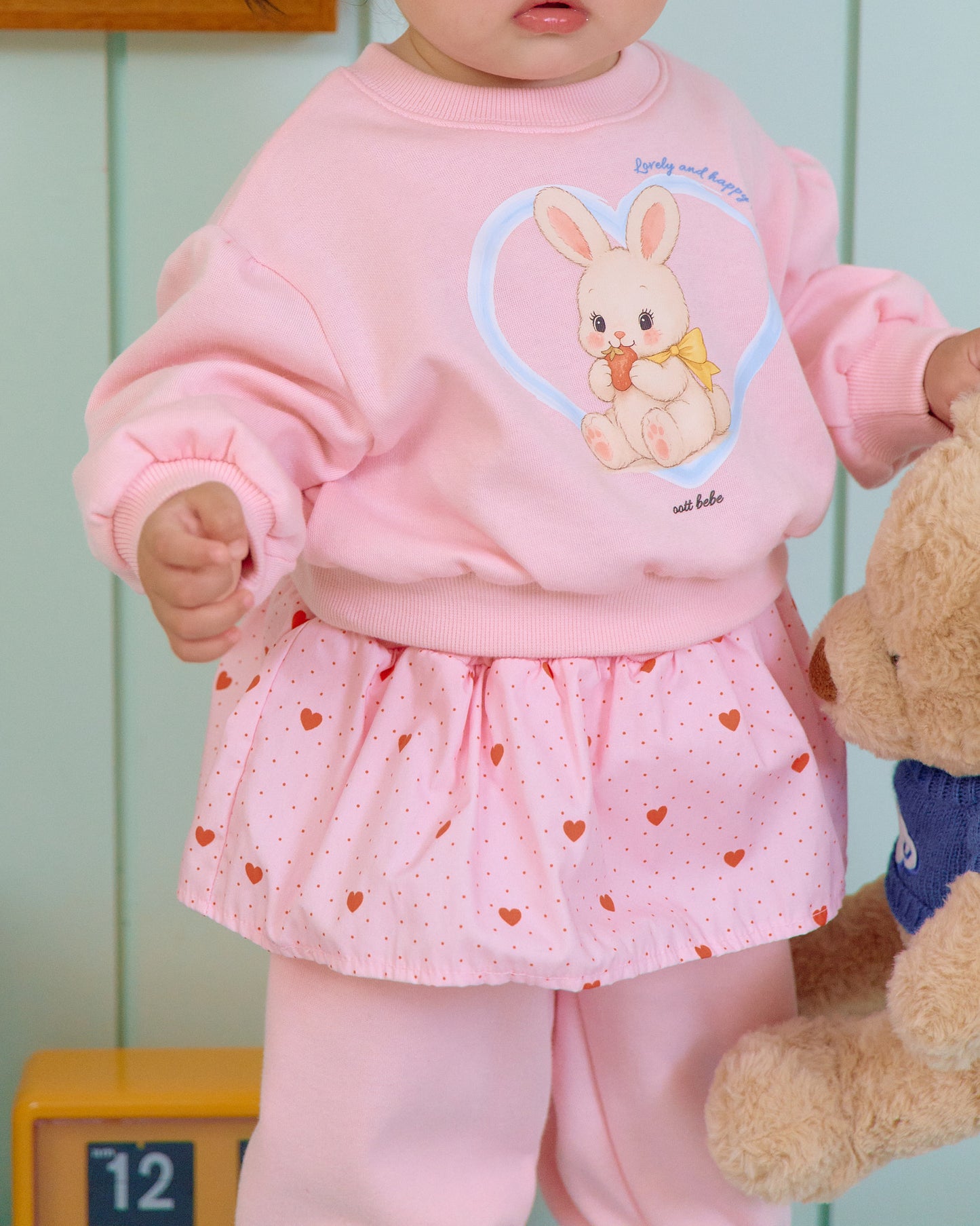 (Pre-order) OOTTBEBE Fall - Cutie Rabbit Top & Bottom Set - 큐티레빗상하복 (2 Colors)