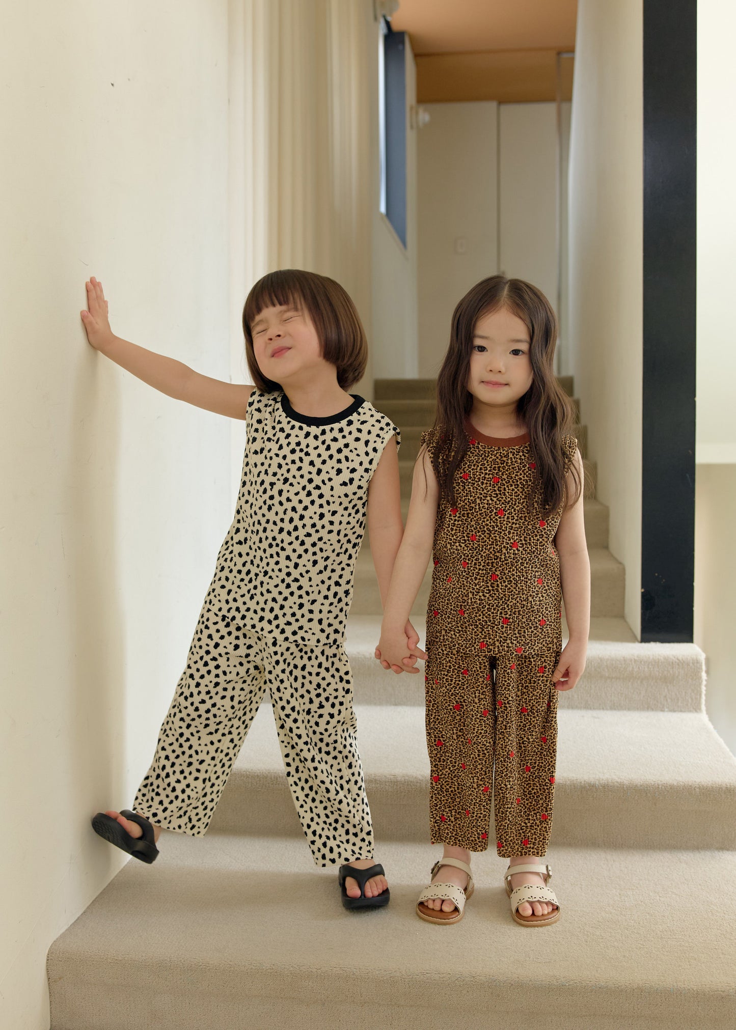 (Pre-order) Daily Bebe Summer - Kids’ Color-Block Pleats Set 배색 플리츠 세트 (8 Colors)