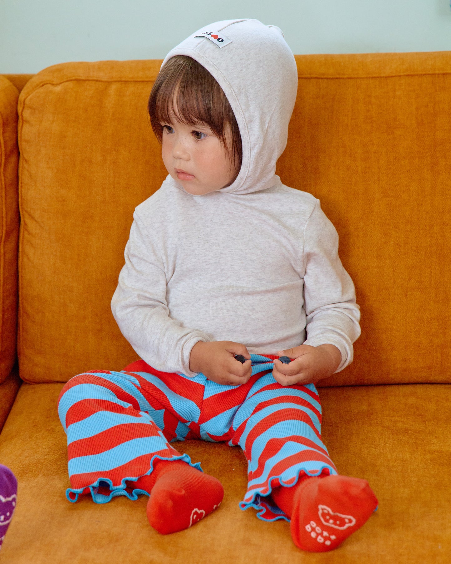 (Pre-order) OOTTBEBE Fall - Retro Hooded Tee - 레트로후드쫄티 (4 Colors)