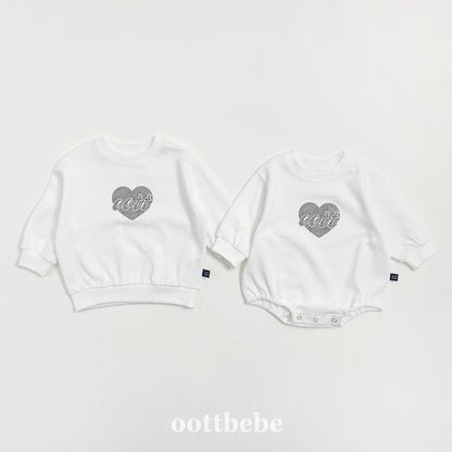(Pre-order) OOTTBEBE -  OT Bling Sweatshirt OT블링맨투맨 (2 Colors)