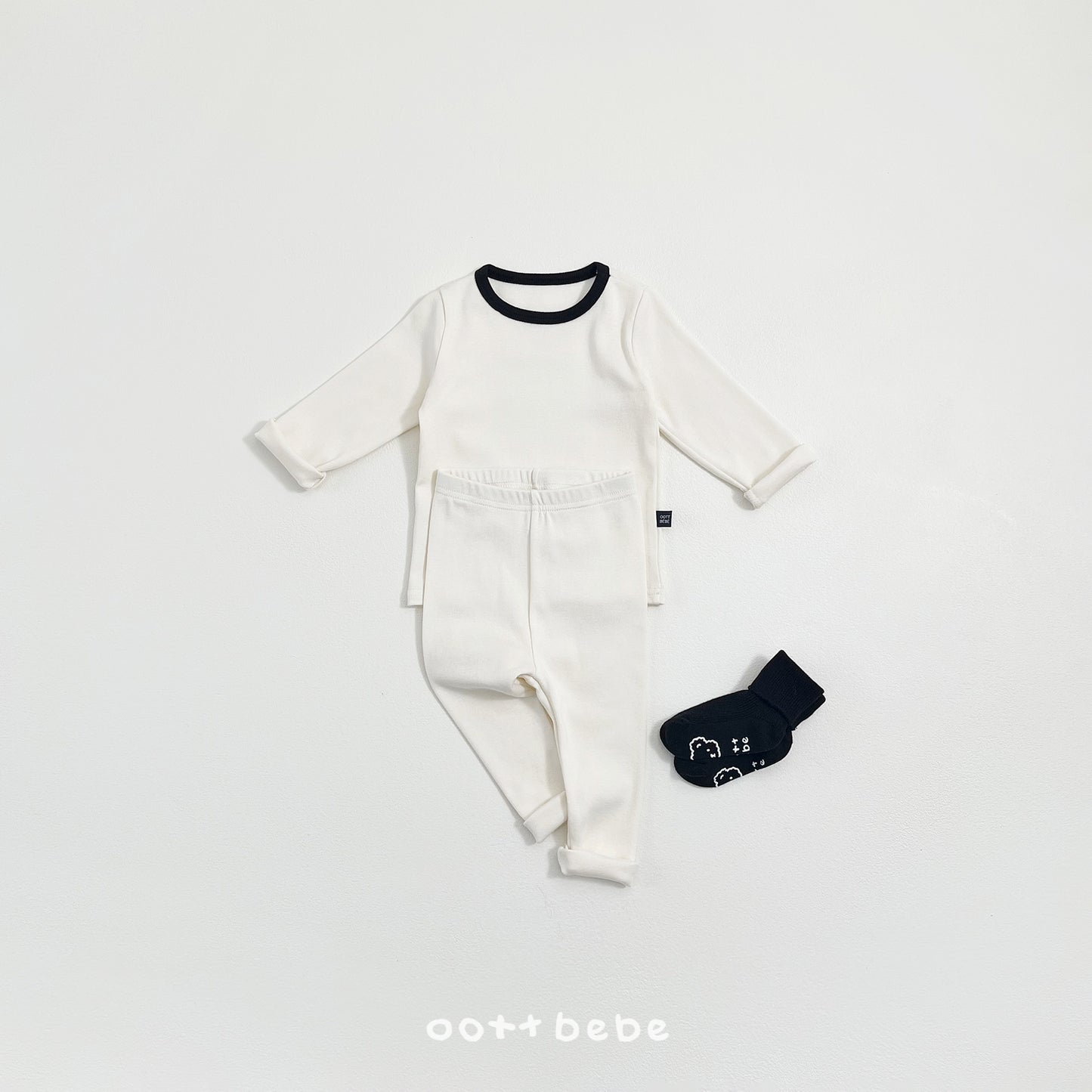 (Pre-order) OOTTBEBE Spring - Modal Heart Pajama Set 모달하트실내복 (4 Colors)