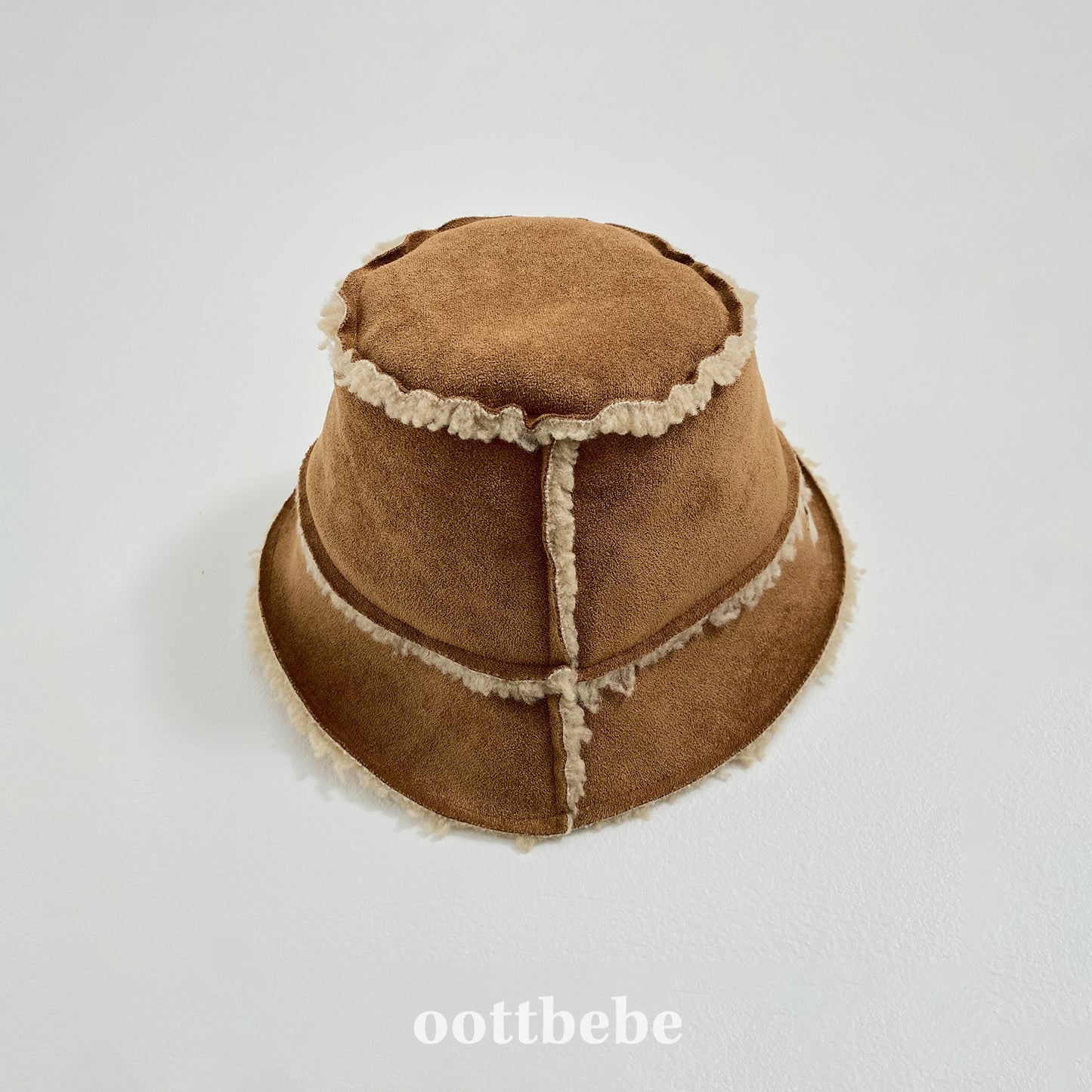 (Pre-order) OOTTBEBE Winter - Mustang Bucket Hat 무스탕벙거지모자