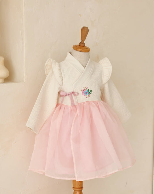 (Pre-order) bbb - Assi Hanbok 아씨한복 (Pink)