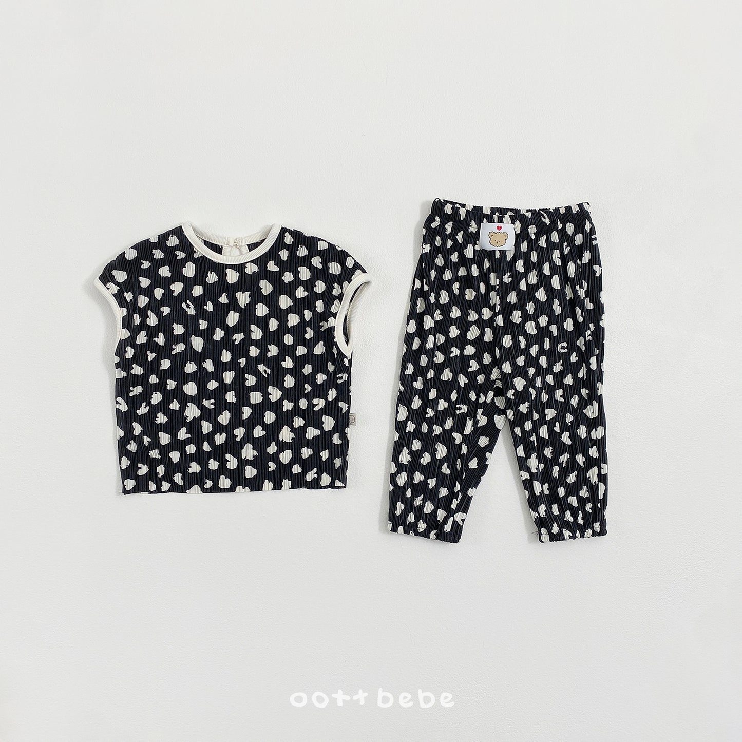 (Pre-order) OOTTBEBE Summer - Petit Leopard Pleated Set 쁘띠호피플리츠상하복 (2 Colors)