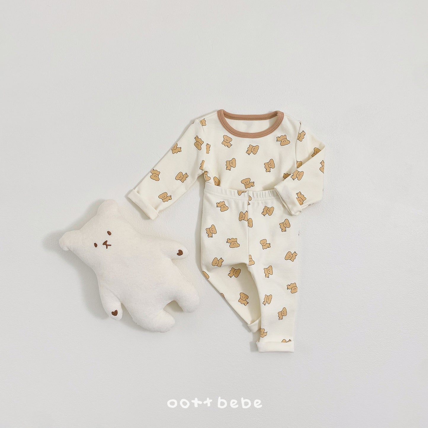(Pre-order) OOTTBEBE Winter - Mung-Mung Pajama Set 멍멍실내복 (2 Colors)