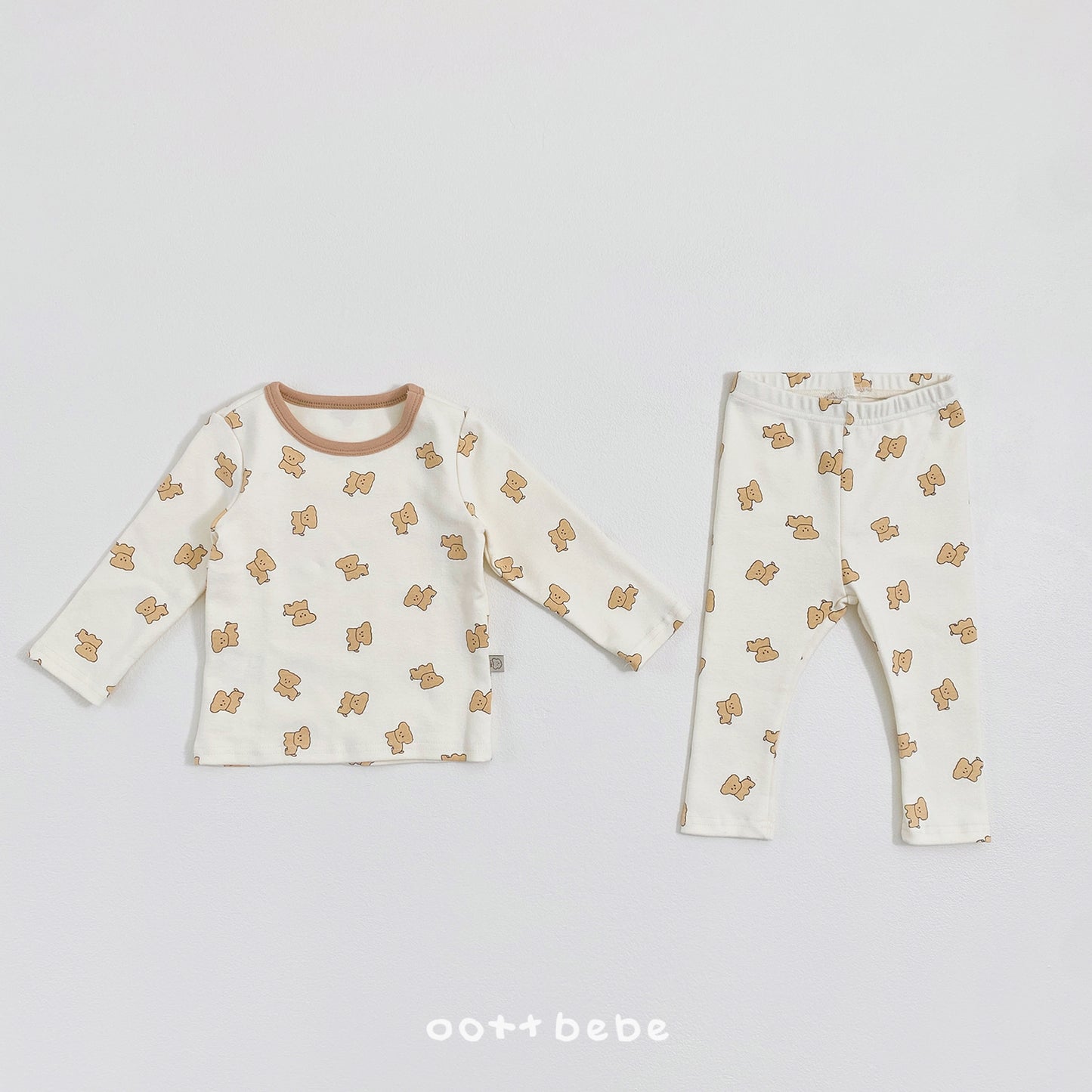 (Pre-order) OOTTBEBE Winter - Mung-Mung Pajama Set 멍멍실내복 (2 Colors)