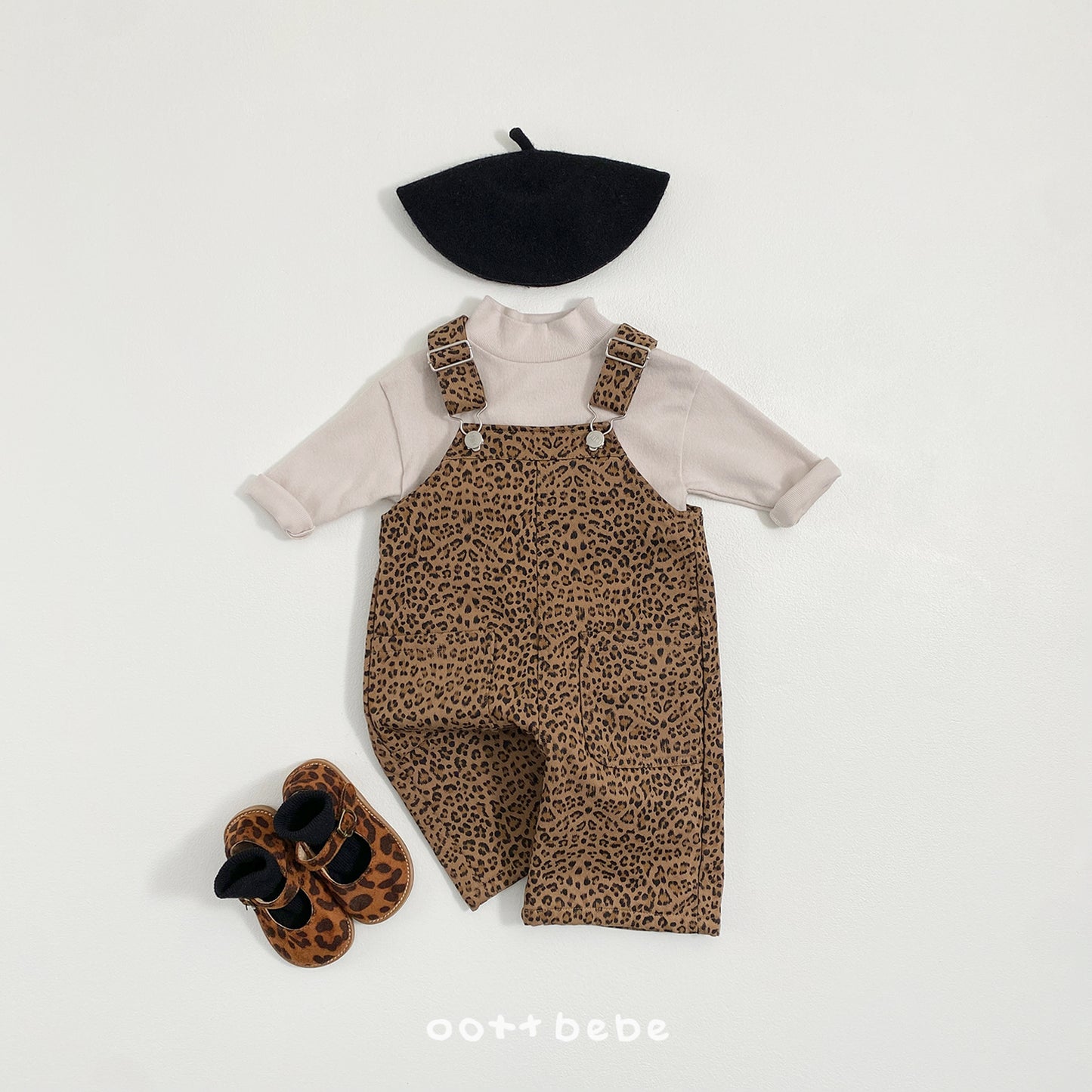 (Pre-order) OOTTBEBE Winter - Leopard Overall Pants 호피오버롤