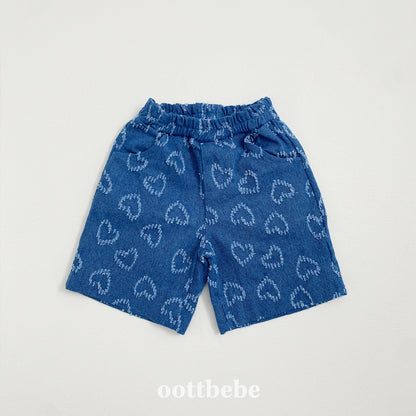 (Pre-order) OOTTBEBE - LOVE Denim Pants (6/10 Length) LOVE청팬츠(6부) (2 Colors)