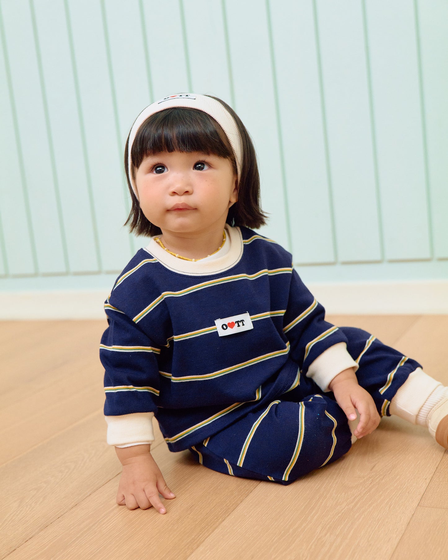 (Pre-order) OOTTBEBE Fall - Rookie Stripe Top & Bottom Set - 루키단가라상하복 (2 Colors)
