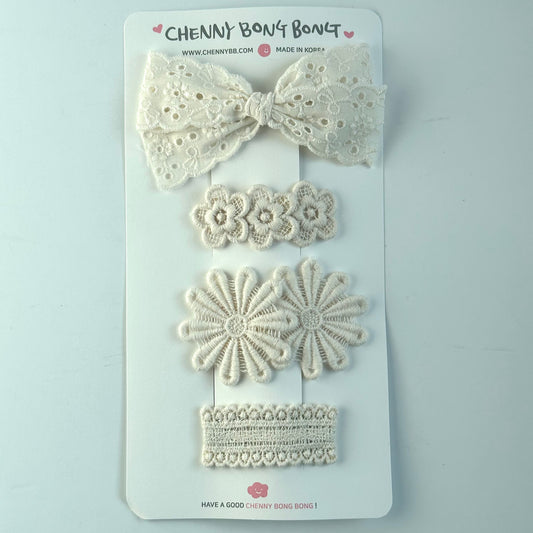 (Chenny Bong Bong) Kids’ Ivory Hair Clips 4-piece Set