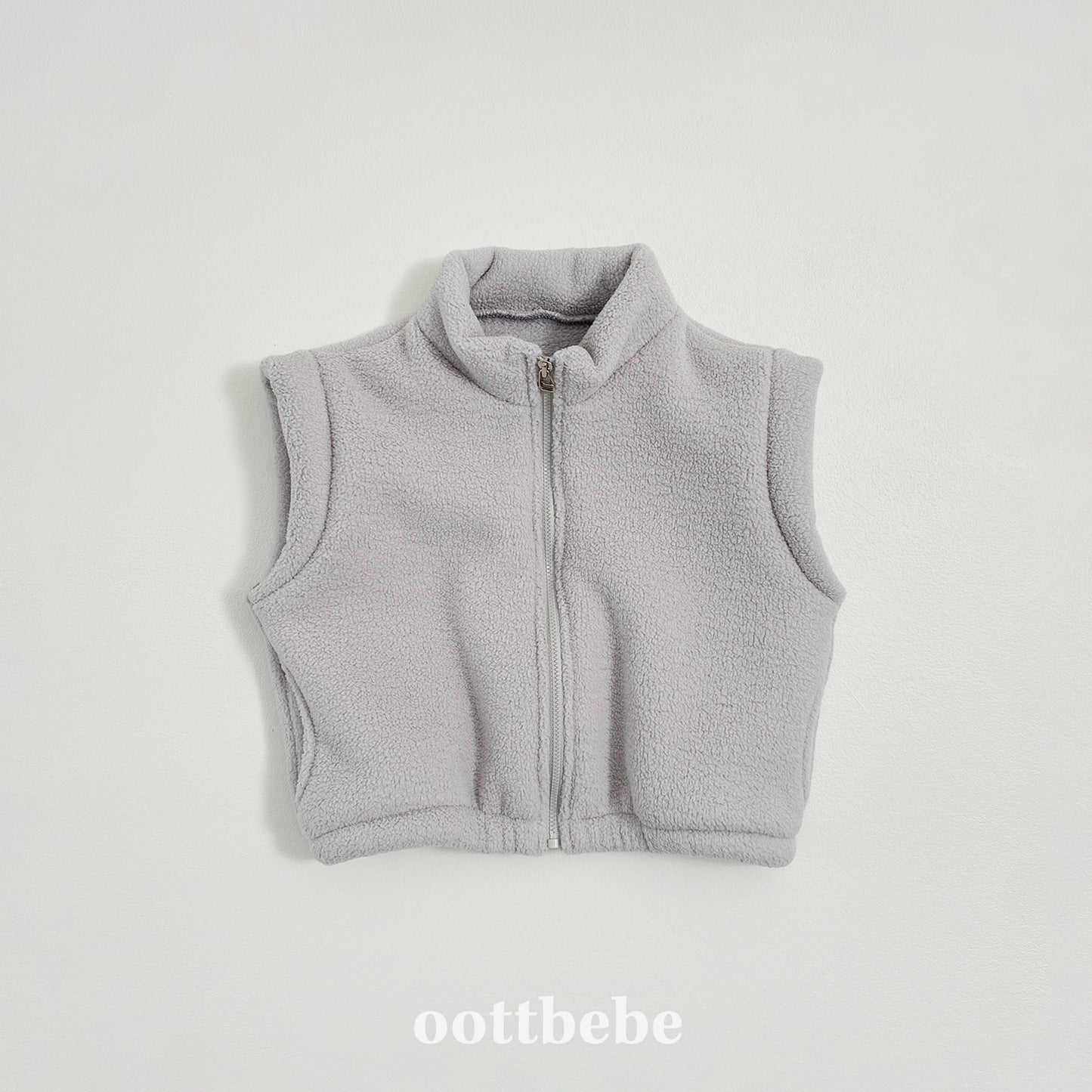 (Pre-order) OOTTBEBE Winter - Fleece Manta Vest 후리스가오리조끼 (3 Colors)