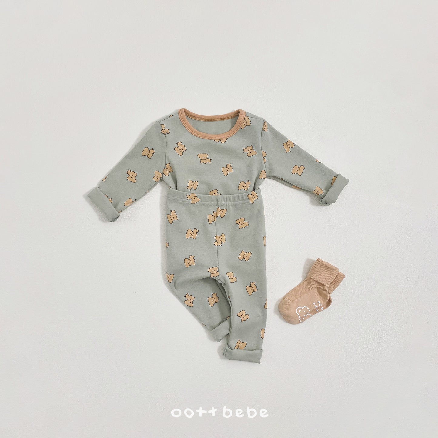 (Pre-order) OOTTBEBE Winter - Mung-Mung Pajama Set 멍멍실내복 (2 Colors)