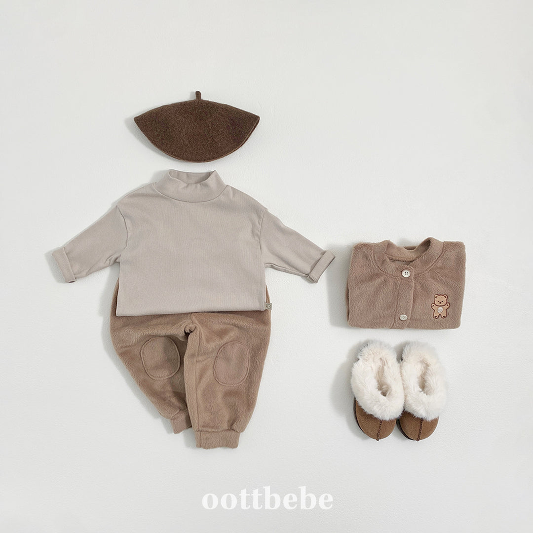 (Pre-order) OOTTBEBE Winter - Modal Ribbed Turtleneck Tee 모달골지폴라티 (4 Colors)