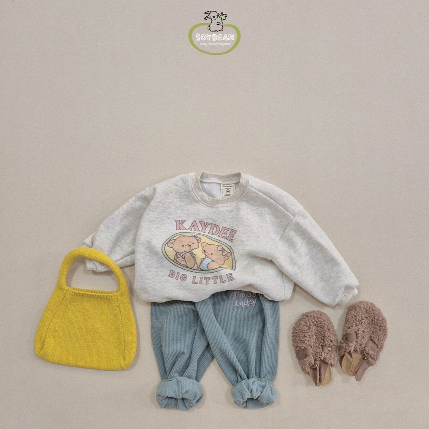 (Pre-order) Soybean Kids - Little Bear Fleece-Lined Sweatshirt 양기모리틀베어맨투맨 (2 Colors)