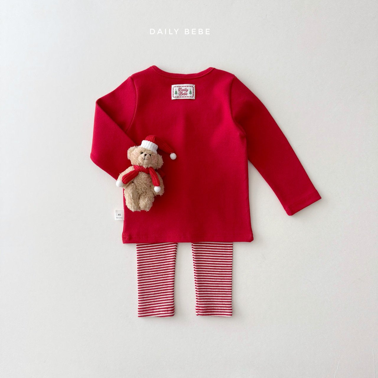 (Pre-order) Daily Bebe Winter- Kids’ Merry Holiday Pajama Set 메리 실내복 (2 Colors)
