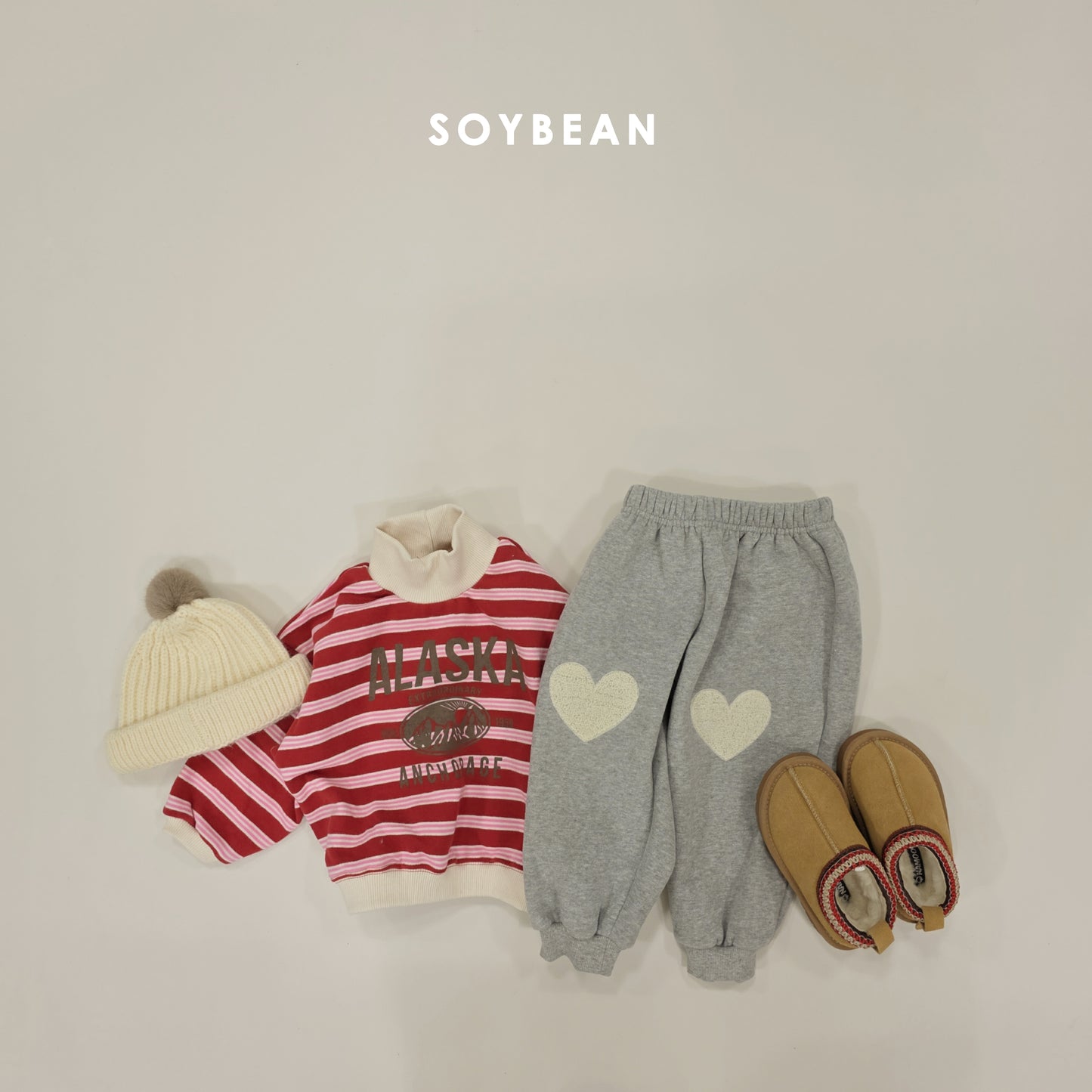 (Pre-order) Soybean Kids Winter - Heart Patch Fleece-Lined Jogger Pants 하트패치조거팬츠 (3 Colors)