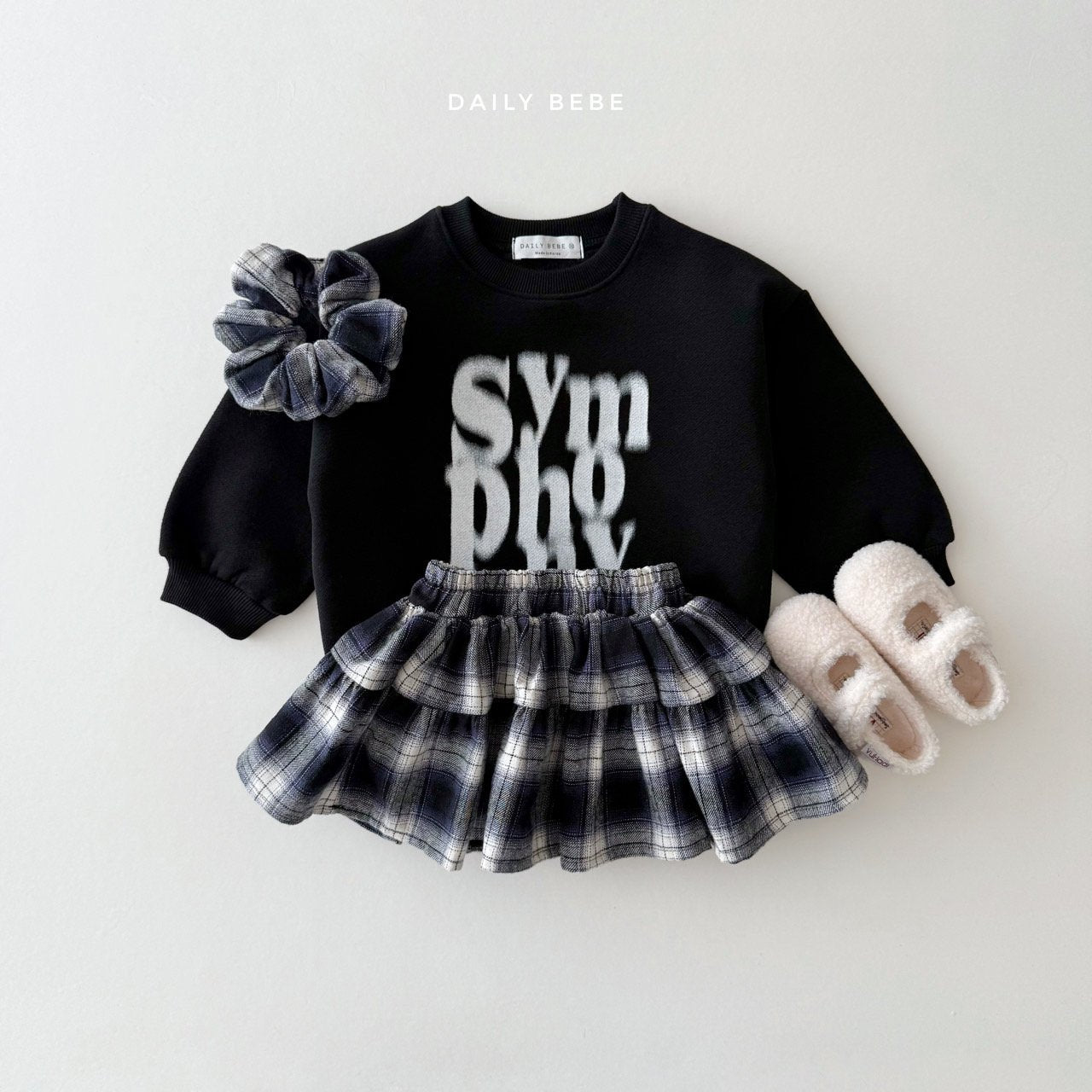 (Pre-order) Daily Bebe Winter - Kids' Symphony Sweatshirt 심포니 맨투맨 (2 Colors)