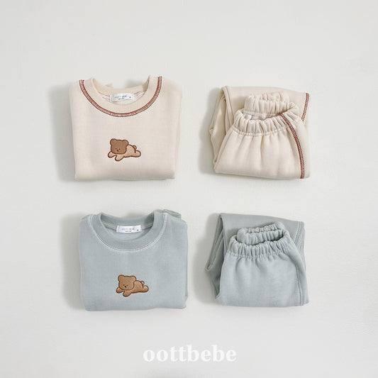 (Pre-order) OOTTBEBE Winter - Cozy Bear Top & Bottom Set 쿨쿨베어상하복 (2 Colors)