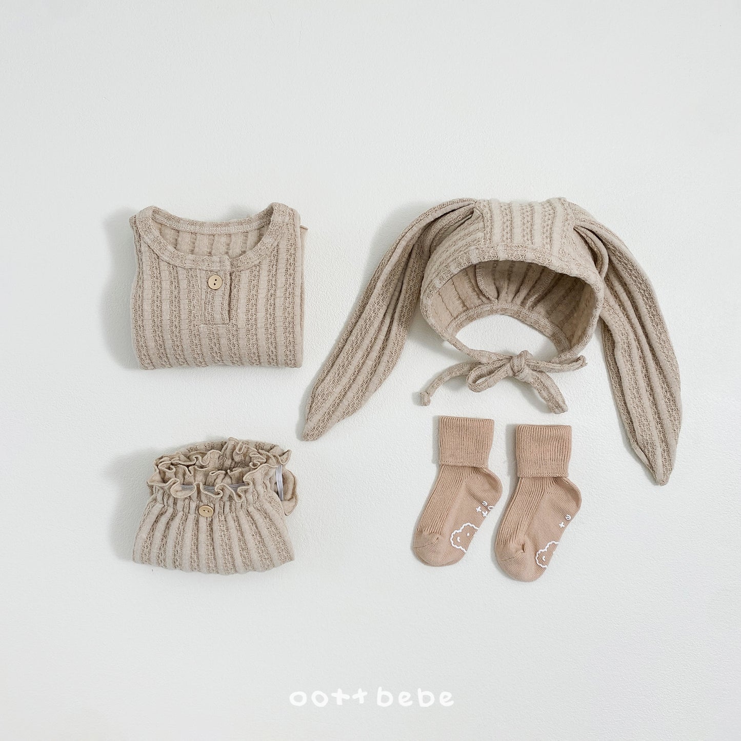 (Pre-order) OOTTBEBE Winter - Monshell Bunny Bonnet 몽쉘토끼보넷 (3 Colors)