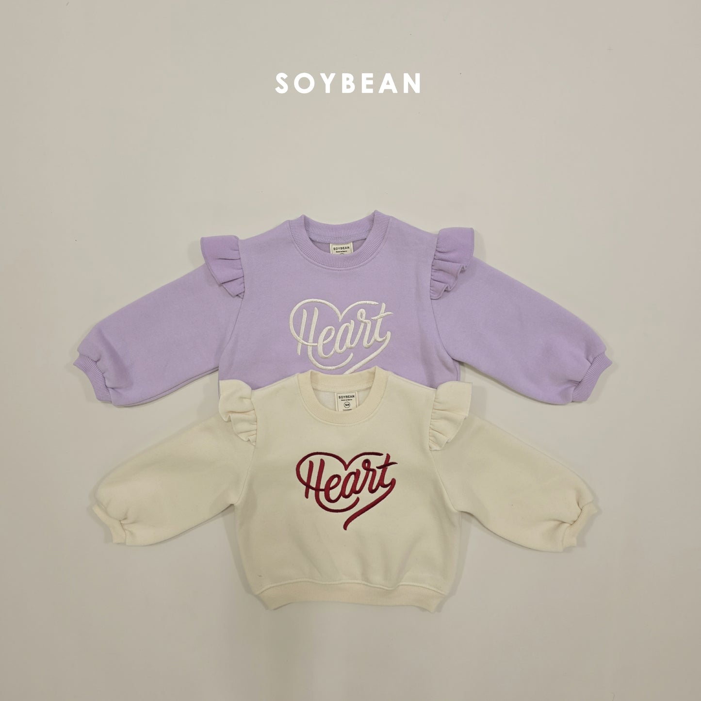 (Pre-order) Soybean Kids Winter - Heart Frill Fleece-Lined Sweatshirt 하트프릴맨투맨 (2 Colors)