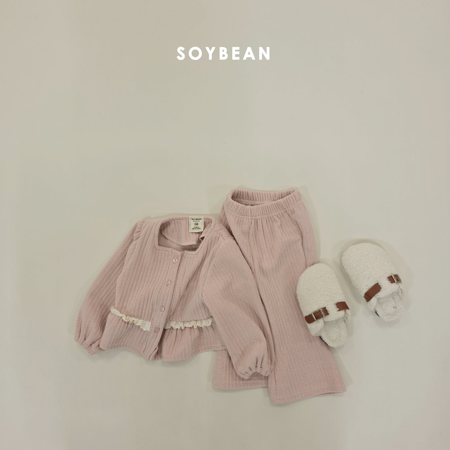 (Pre-order) Soybean Kids Winter - Mochi Square Top & Bottom Set 모찌스퀘어상하 (2 Colors)
