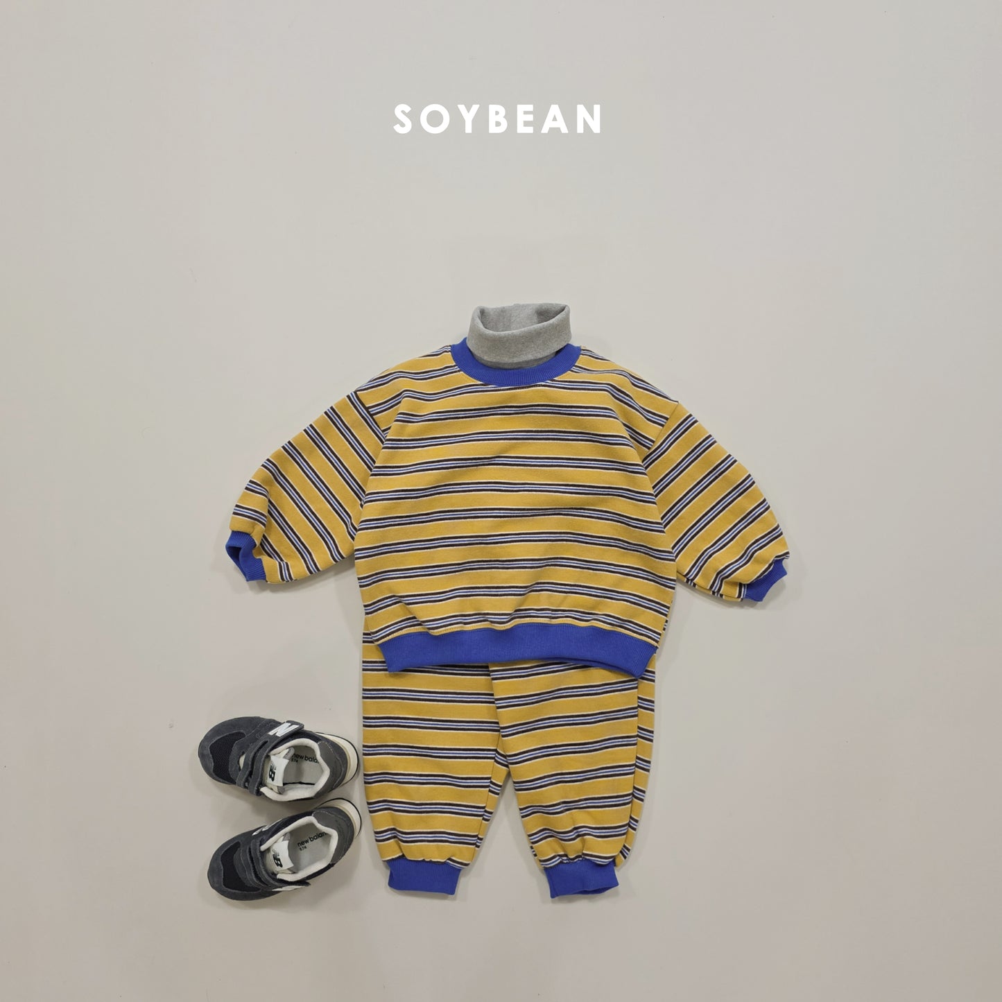 (Pre-order) Soybean Kids Winter - Color Block Stripe Fleece-Lined Top & Bottom Set 톡톡줄배색상하복 (3 Colors)